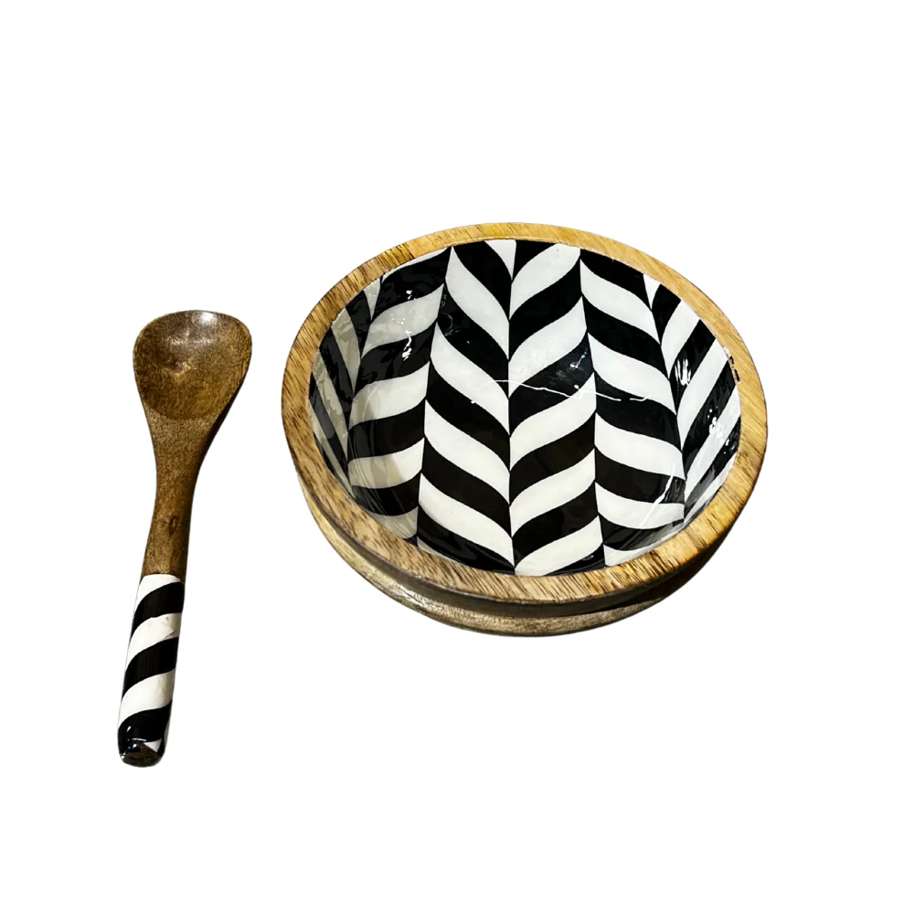 Monochrome Leaf Bowl - Image 2